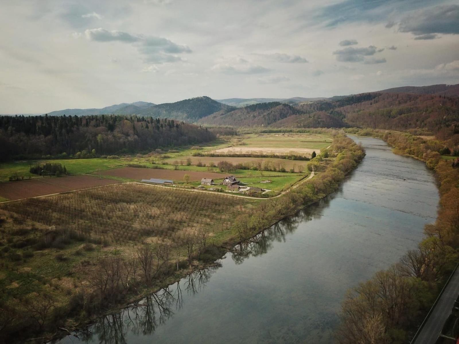 Vila W Dolinie Sanu Lesko Exteriér fotografie
